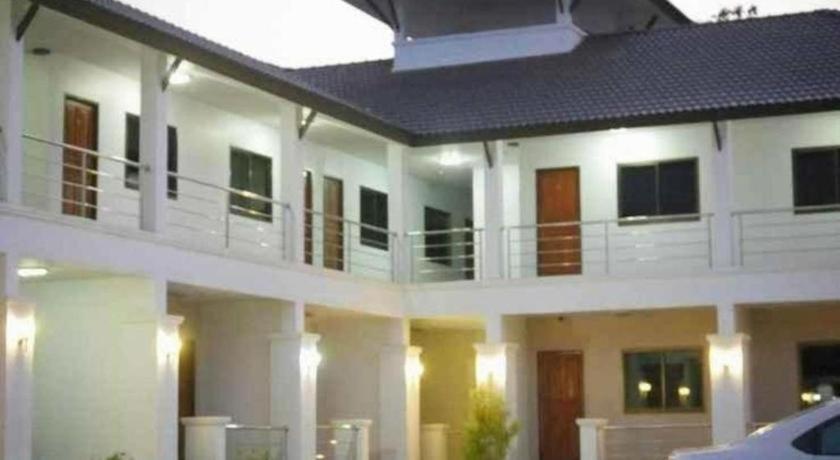Hotel Tararin Chiang Saen Esterno foto