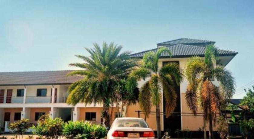 Hotel Tararin Chiang Saen Esterno foto