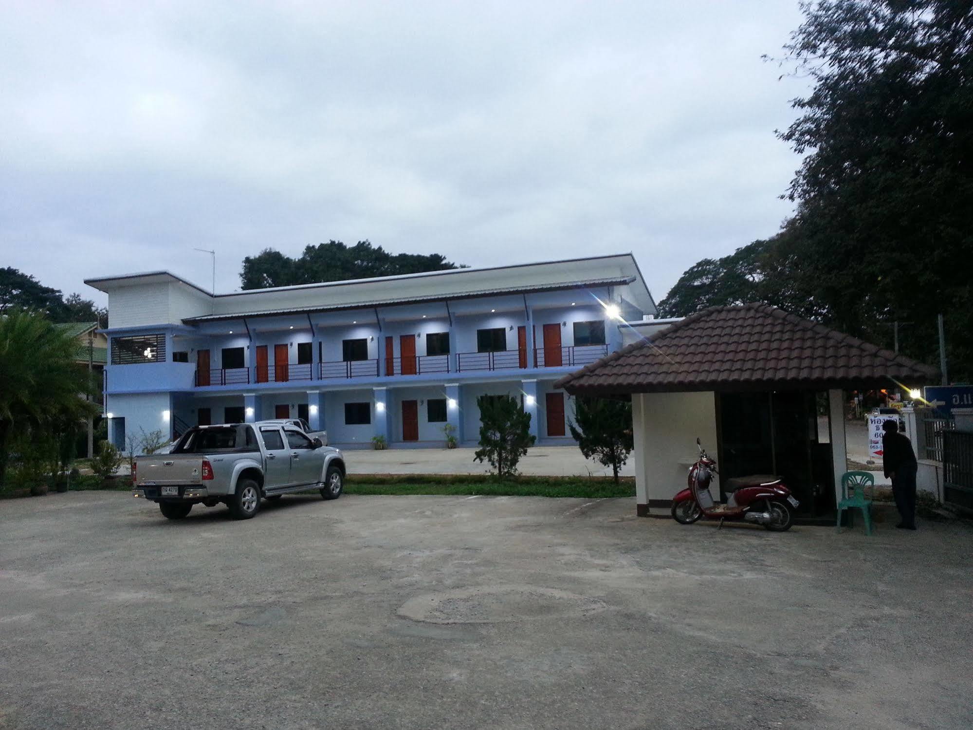 Hotel Tararin Chiang Saen Esterno foto
