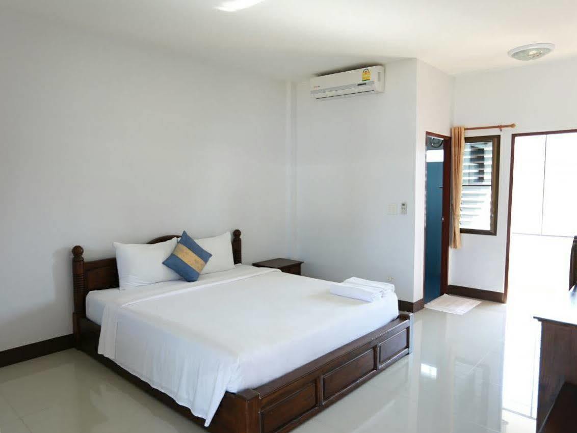 Hotel Tararin Chiang Saen Esterno foto