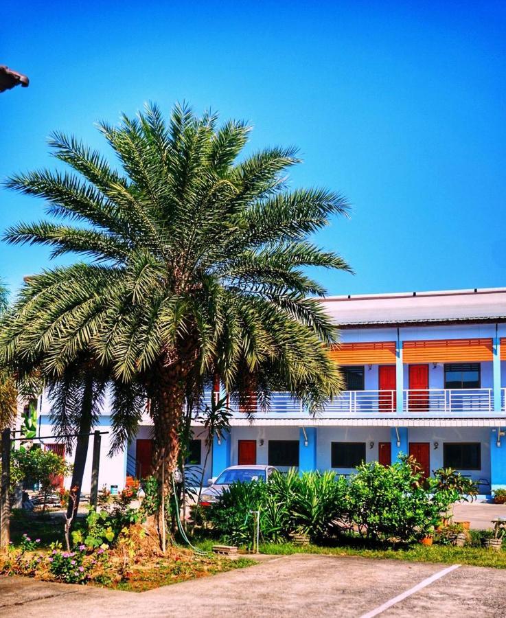 Hotel Tararin Chiang Saen Esterno foto
