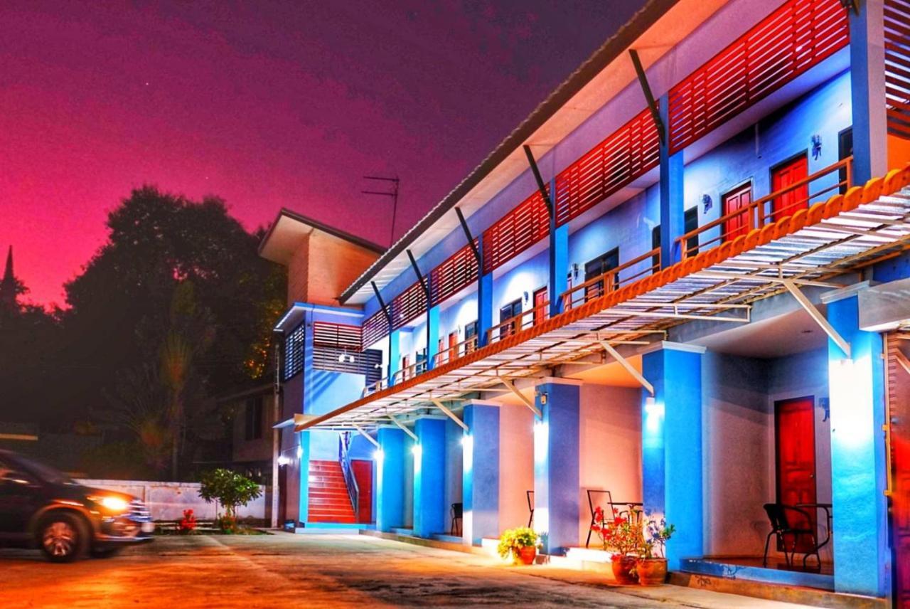 Hotel Tararin Chiang Saen Esterno foto